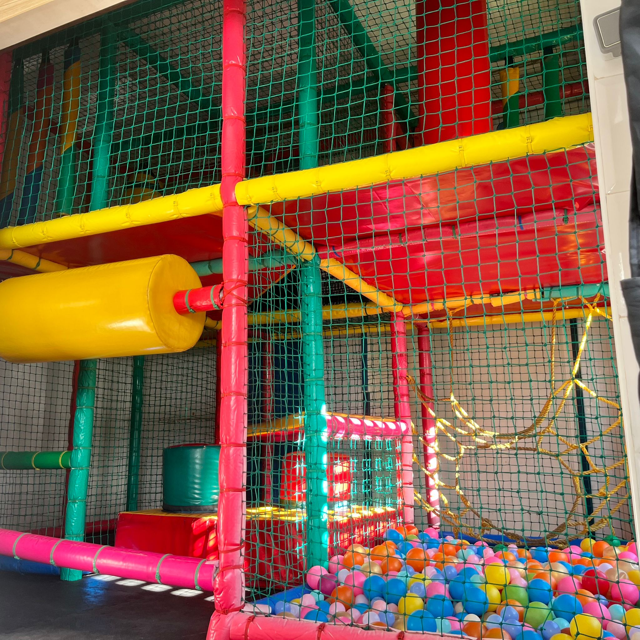 Niños jugando